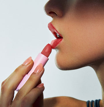KJC_MATTE_23_Model_Blushing_Babe_02_WS.jpg